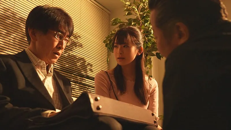 Gã chồng vay nợ băng đảng, người vợ phải bán thân để trả nợ