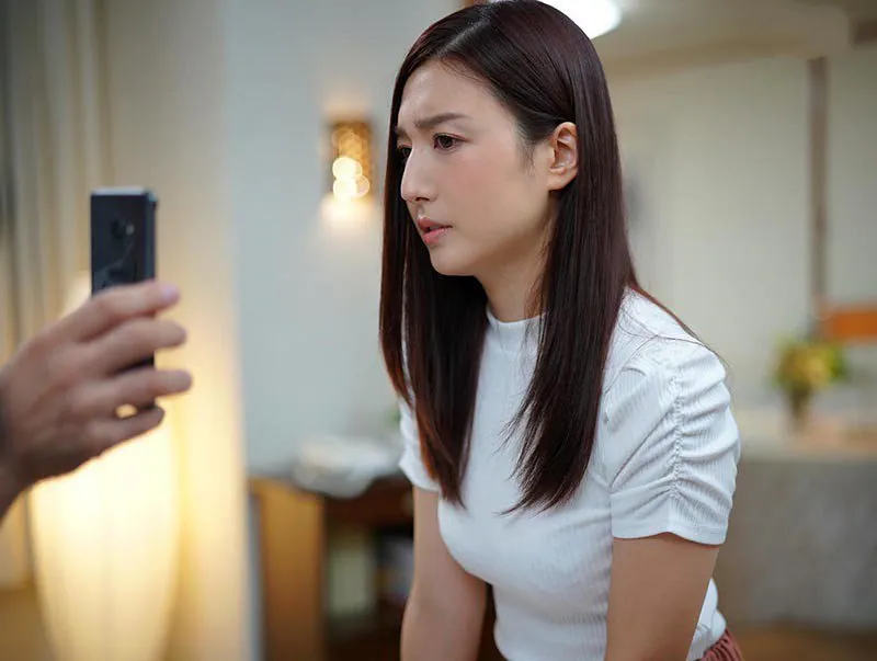 Cô vợ cắm sừng bị ông xã bắt quả tang và cái kết jav