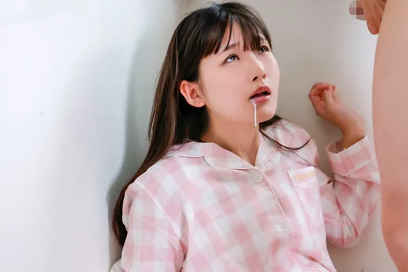 Anh trai ghen khi cô bạn gái có em ghệ nên luôn bắt em ấy làm tình